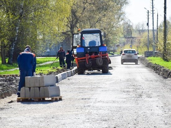 В Тульской области ремонтируют дороги, названные в честь героев ВОВ
