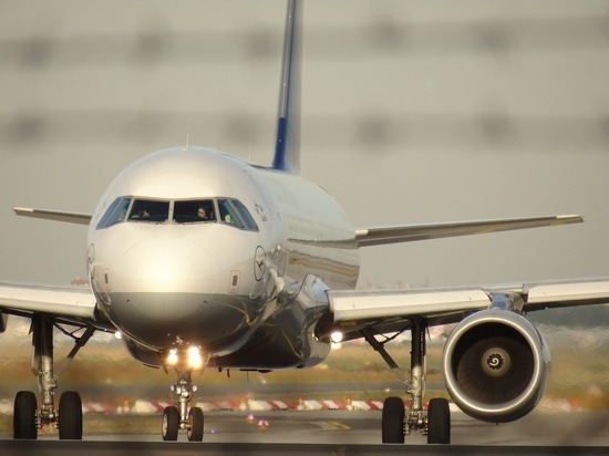EasyJet сокращает количество мест в своих самолетах