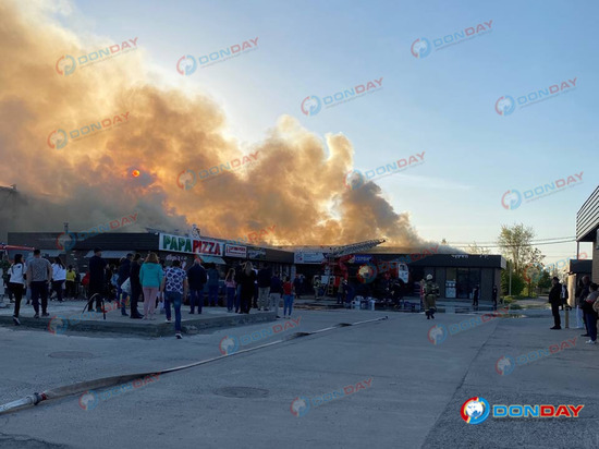 В Волгодонске произошел пожар в торговой галерее
