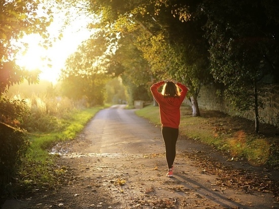 Укрепление мышц и похудение: как ходьба пешком улучшает состояние здоровья