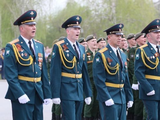 Омский военный парад в честь Дня Победы: трансляция (ВИДЕО)