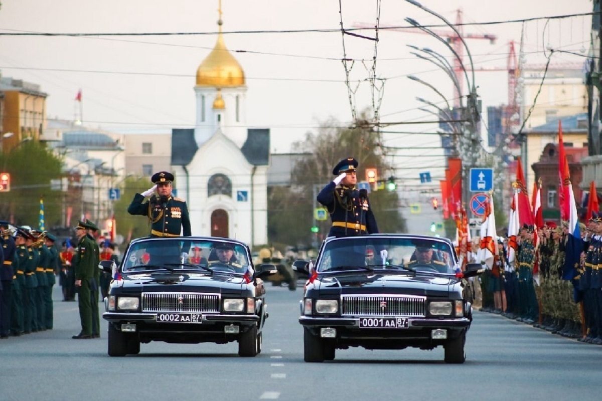 Парад победы новосибирск фото