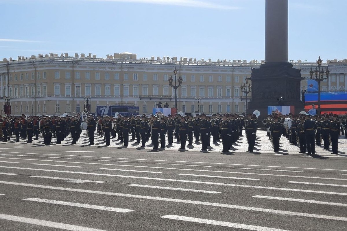 Победа сегодня спб. Парад Победы. Парад в Санкт Петербурге. Парад Победы в Санкт Петербурге. День Победы парад.