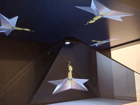 В Мурманском музее появилась голографическая витрина с 3D проекцией вечного огня