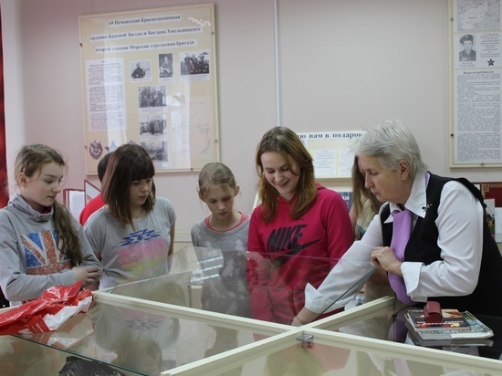 Жительница поселка Карелии стала душой школьного Музея боевой славы