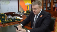 Николай Любимов поздравил рязанского ветерана Бориса Мазура с Днём Победы