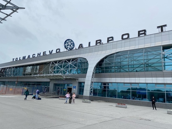 Пьяного дебошира арестовали после рейса "Петропавловск-Камчатский - Новосибирск"