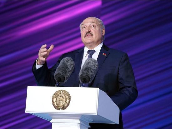 Лукашенко выразил надежду на помощь России в производстве ракет