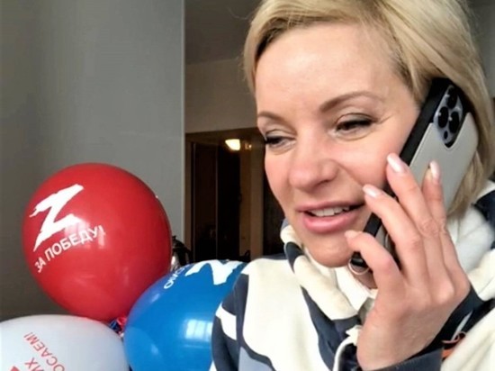 «Единая Россия» на Ставрополье поздравила фронтовиков по телефону
