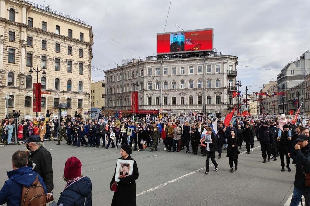 Марш на верхнюю полку и не писать до самого петербурга