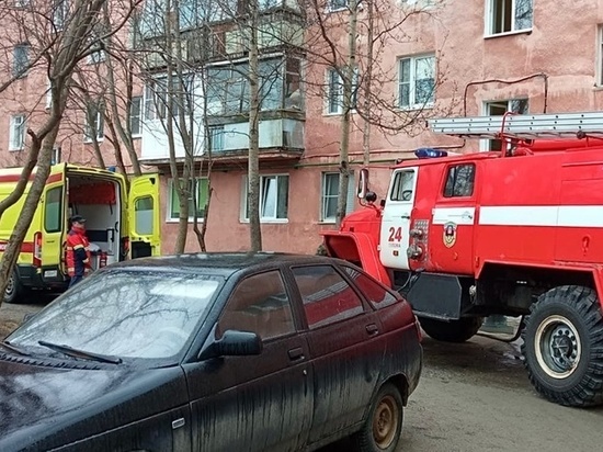 Сигарета стала причиной пожара в одной из квартир в Туломе: женщина госпитализирована