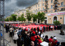 В Астрахани с размахом прошло празднование 77 годовщины Победы в Великой Отечественной войне