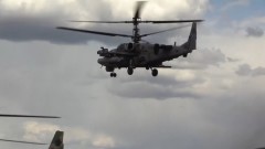 Минобороны показало работу вертолетов Ка-52 по объектам ВСУ