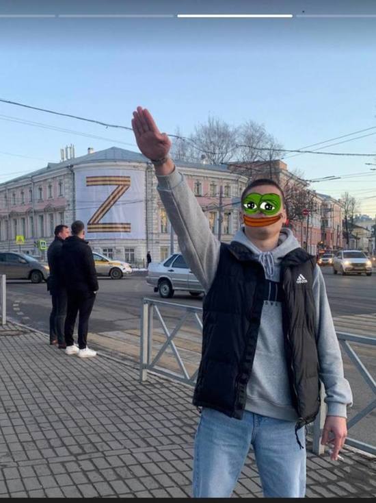 В Ярославле два студента угрожали закидать парад коктейлями Молотова