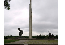 Официальный представитель МИД РФ Мария Захарова прокомментировала решение парламента Латвии снести памятник освободителям Риги