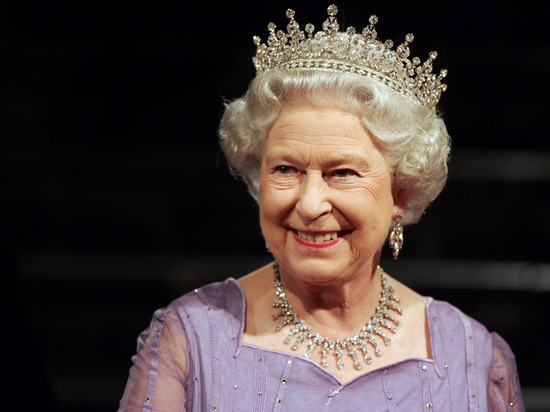 Историк раскрыл, кто может занять британский трон после ухода Елизаветы