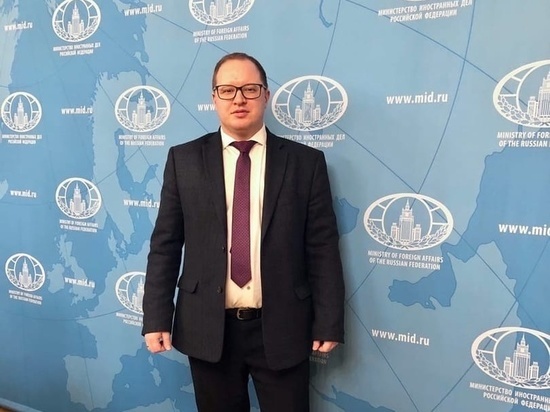 Исполняющим обязанности ректора РГУ имени Есенина назначен Олег Сулица