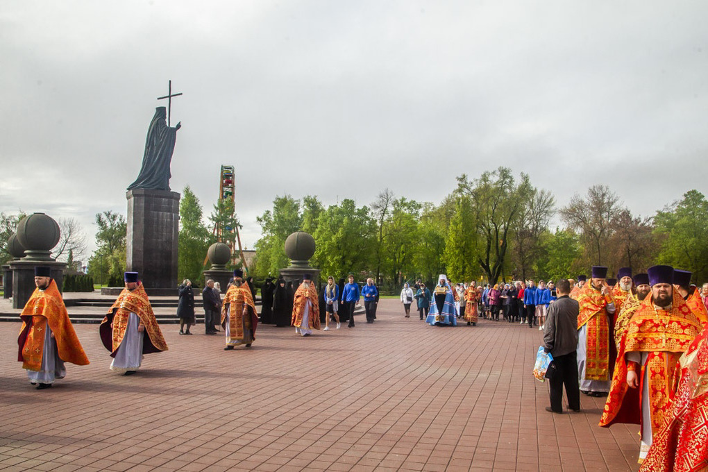 Матрона в тамбове. Соборная площадь Тамбов. Матрона Московская в Тамбове 2022.