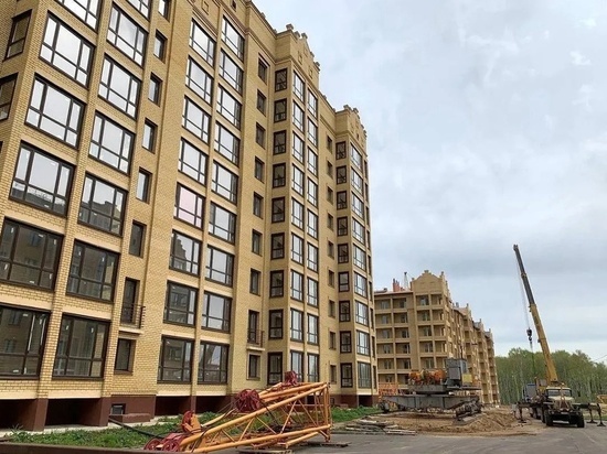 Лишние этажи в проблемном доме в Коммунаре снесут к октябрю