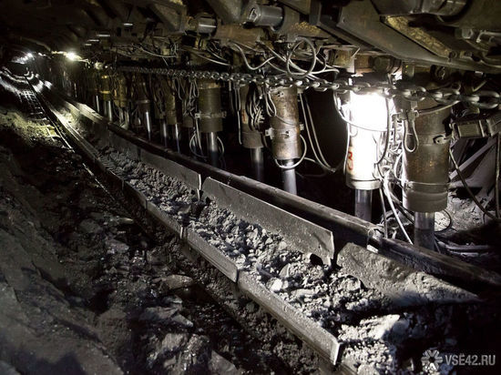На деятельность кузбасской шахты «Ерунаковская-8» наложили запрет