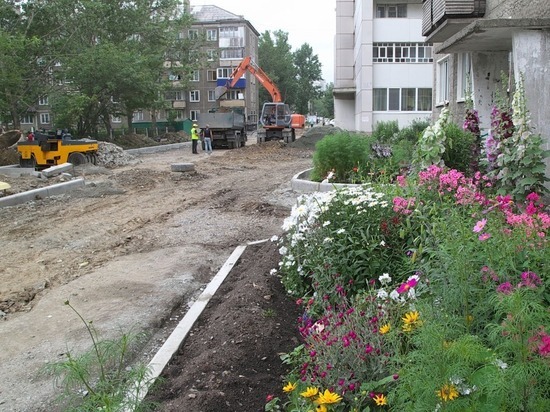 Масштабный ремонт дворов стартовал на Сахалине