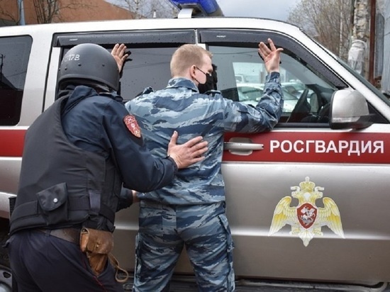 В Кирове задержали злоумышленников, проникнувших на территорию Центрального рынка