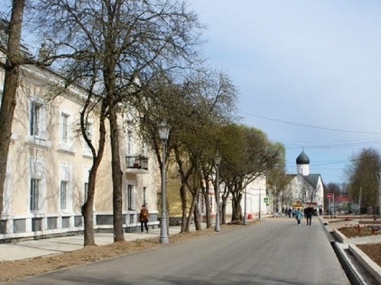 Завершается реконструкция Ильиной улицы в Великом Новгороде