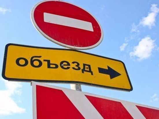 Костромских автомобилистов просят не волноваться — пробка у Юбилейного путепровода долгой не будет