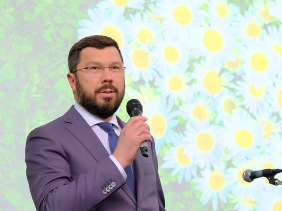 В Международный день семьи власти наградили калининградские семьи