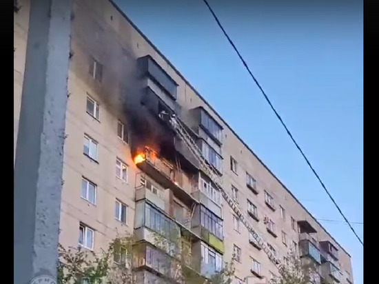 В Магнитогорске при пожаре в многоэтажке спасли 25 человек