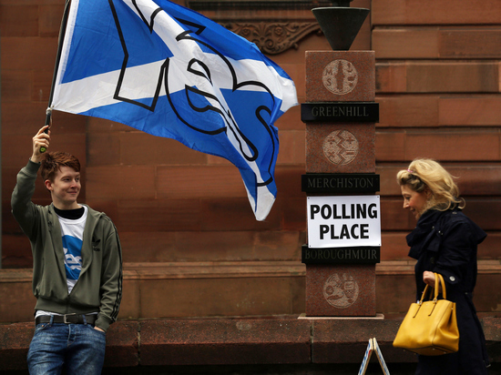 Менее половины шотландских жителей поддерживает британскую монархию
