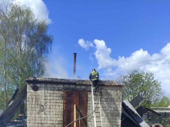 В Коврове тушили пожар в сушильной камере