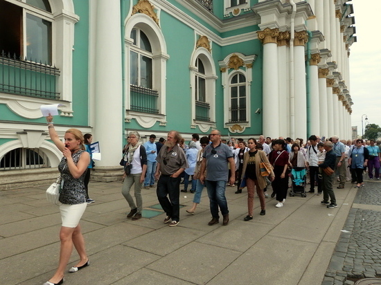В Петербурге ждут двукратный рост притока туристов этим летом