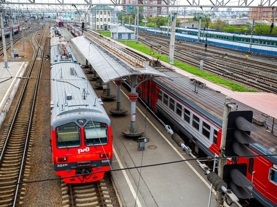 В Новосибирской области 11 электричек изменят расписание из-за ремонта пути