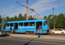 17 мая в Барнауле вышли на линию трамваи «Tatra T3 SU», которые безвозмездно подарил региону мэр Москвы Сергей Собянин