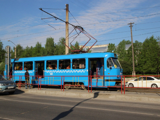 В Барнауле вышли на линию «московские» трамваи