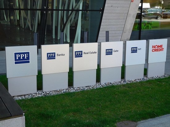 Чешская PPF продает Home Credit российским инвесторам