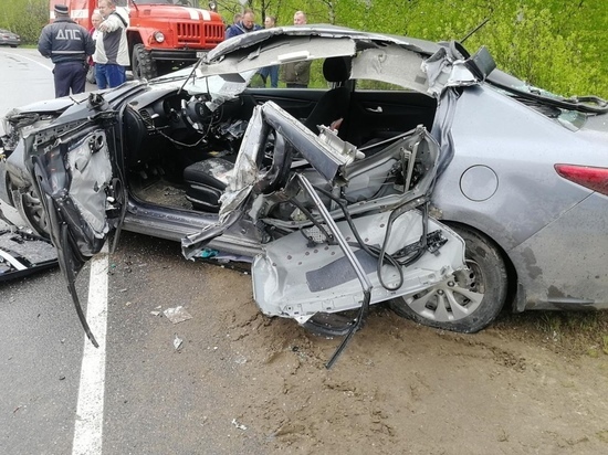 В Рязанской области с ДТП с КамАЗом пострадала 40-летняя водитель Kia