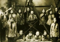 В Карелии первая пионерская организация появилась в марте 1923 года - для детей пролетариата