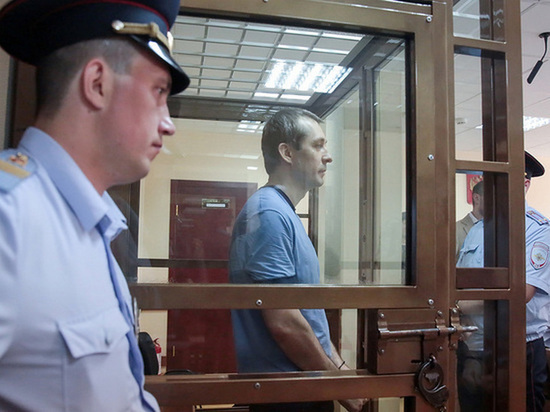 Экс-полковник Захарченко получил 15 лет за миллиардную взятку