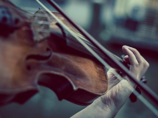 Девочка-скрипачка из Донбасса поступила в Музыкальный колледж в Рязани