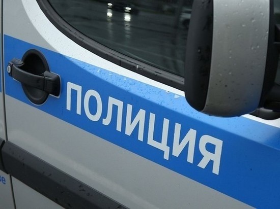 На западе Москвы вандалы портят машины частной ритуальной конторы