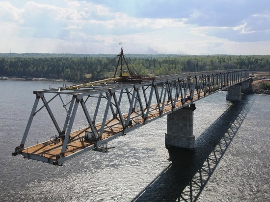 Возведение опор Высокогорского моста в Красноярском крае планируют в октябре
