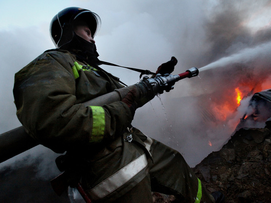 Частный дом сгорел в Дальнегорске