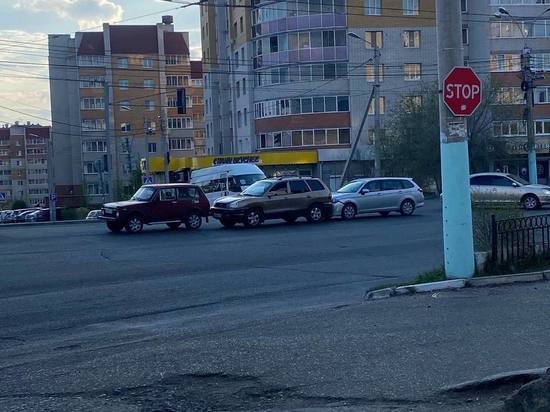 Три машины столкнулись возле Октябрьского в Чите