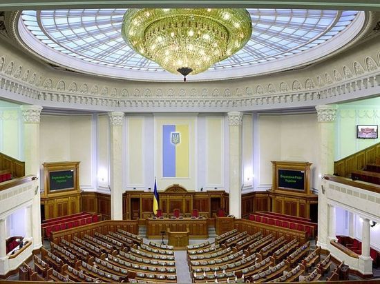 Рада предложила люстрировать депутатов, проголосовавших за договор с Россией