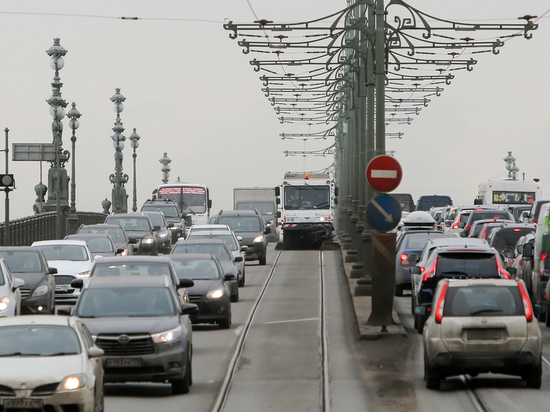 Петербургские автовладельцы сэкономили 350 млн рублей благодаря переходу на газомоторное топливо