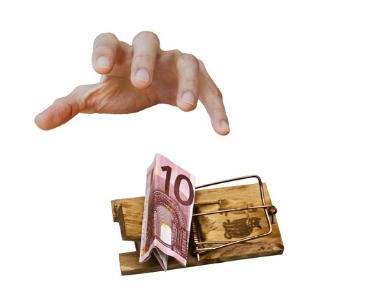 Банк РФ назвал процент роста объема мошеннических операций с деньгами