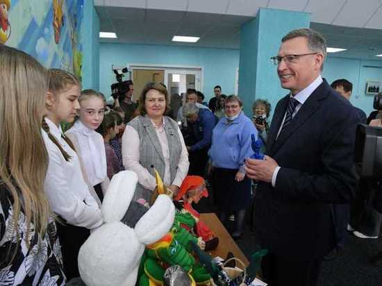 Губернатор Омской области Бурков посетил с рабочей поездкой Оконешниковский район