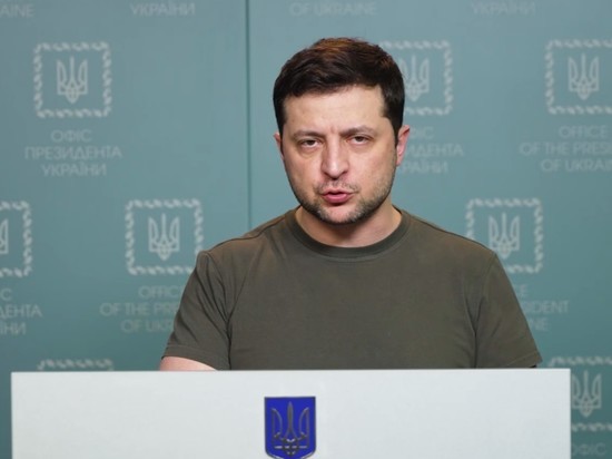 Зеленский рассказал о гибели украинских летчиков, прорывавшихся к "Азовстали"